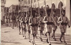 VINTAGE POSTCARD Colonial Troops Cibayes of India Miltiaria