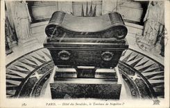 CPA Paris Hotel des Invalides le Tombeau de Napoleon 1er