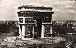 CPM Paris L'Arc de Triomphe