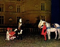 MODERN CARD Castle Of Lude Its Light And Spectacle Stay With the Castle Of Lude