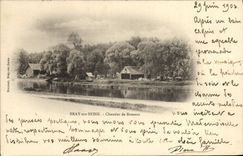 VINTAGE POSTCARD Bray On the Seine Building site Of Boats