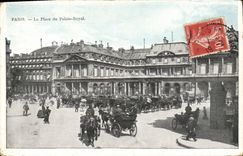 CPA Paris La Place Du Palais Royal