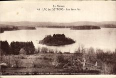 VINTAGE POSTCARD In Morvan Lake Of Settons Two Islands