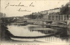 VINTAGE POSTCARD Mans the Denfert Footbridge