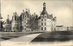 VINTAGE POSTCARD Chambord the castle Western Northern Frontage