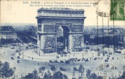 CPA Paris L'Arc De Triomphe Et La Tombe Du Soldat inconnu