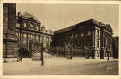 VINTAGE POSTCARD Lille Prefecture