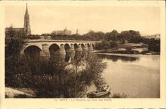 POSTAL Metz de la VENDIMIA el Mosela con el puente de muertes