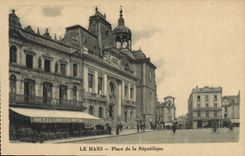 CPA Le Mans Place De La Republique Grand Cafe du Commerce
