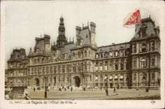 VINTAGE POSTCARD Paris the Frontage of the Town hall