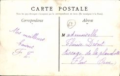 VINTAGE POSTCARD One kisses of Cop Women