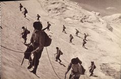 CPA Manoeuvres en haute montagne Militaria chasseurs salpins