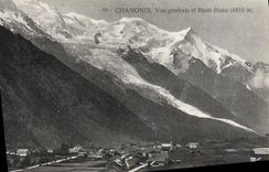 CPA Chamonix Vue generale et Mont Blanc 
