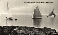 VINTAGE POSTCARD Pornic In front of the Dimension In Noeveillard Boats