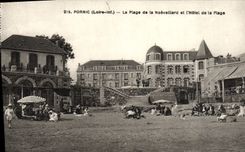 CPA Pornic La Plage De La Noeveillard Et l'Hotel De La Plage