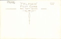 VINTAGE POSTCARD Peasholm Yachting Scarborough Pool