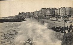 VINTAGE POSTCARD Rough Sea Brighton