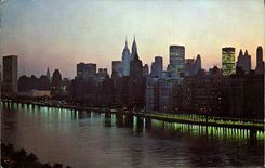 VINTAGE POSTCARD New York City View from the Queensboro birdge