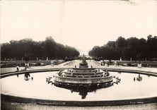 CPA Grand Format Versailles Bassin de Latone 17 * 11.5 cm