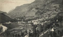 CPA Grand Format Gedre et la vallee de la Gave de Gavarnie 25 * 15 cm