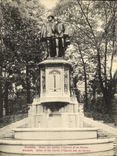 CPA Grand Format Bruxelles Statue Des Comtes d'Egmont Et De Hornes Bruxelles 18 * 14 cm