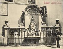 CPA Grand Format Bruxelles Manneken Pis Publicite Machines Singer 18 * 14 cm 