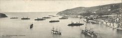 CPA Grand Format Villefranche L'Escadre Bateaux de guerre Bateau 28 * 9 cm