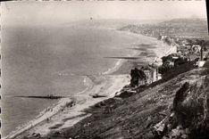 MODERN CARD Villers on Sea cliffs and sea