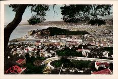 POSTAL MODERNA Niza vista del bosón del montaje