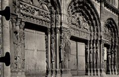 POSTAL MODERNA Chartres la catedral de la puerta real