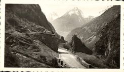 CPM Gavarnie Route de Luz a La Porte d'Espagne