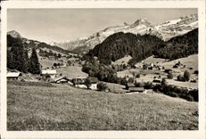 MODERN CARD Towards the Church