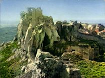 CPM Ruines Du Chateau Seigneurial A Droite Le Village
