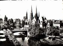 POSTAL MODERNA Estrasburgo la iglesia de San Pablo y la catedral