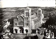 CPM Vezelay vue Generale Aerienne De La Basilique De La Madeleine Cliche Armee De l'Air