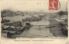 CPA La Seine a travers Paris Perspective de la Seine en amont d'Auteuil Bateaux