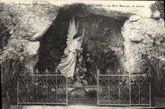CPA La Bretagne Pittoresque Begard Le Bon Sauveur Le Grotte