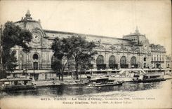 CPA Paris La Gare d'Orsay Bateau Peniche