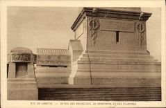 CPA ND De Lorette Detail Des Bas Reliefs Du Cenotaphe Et Des Pilastres