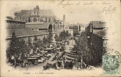 CPA Paris Les Halles Centrales