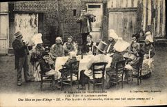 CPA A Travers La Normandie Types Et Costumes Anciens Une Noce En Pays d'Auge Folklore