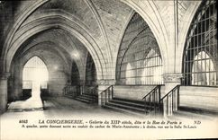 VINTAGE POSTCARD Paris the Caretaker's lodge Gallery Of the 13th known as Street of Paris