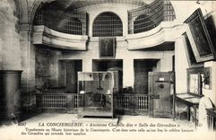 VINTAGE POSTCARD Paris the Caretaker's lodge Old Vault known as Room of the Of Gironde ones