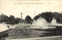 CPA Paris Le Rond Point Des Champs Elysees