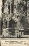 CPA Reims bombarde La cathedrale
