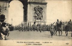 CPA Paris Les Fetes De La Victoire 14 juillet 1919 Le defil Troupes belges Militaria Arc de Triomphe Paris 