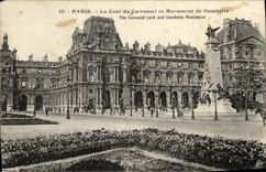CPA Paris La Cour du Carrousel et Monument de Gambetta