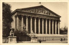 VINTAGE POSTCARD Paris While Strolling Palais Bourbon House of Commons