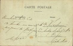 CPA Autour des lits clos bretons Les femmes sont toujours les premieres couchees Folklore 