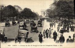 CPA Paris L'Avenue du Bois de Boulogne et I'Arc de Triomphe de I'Etoile